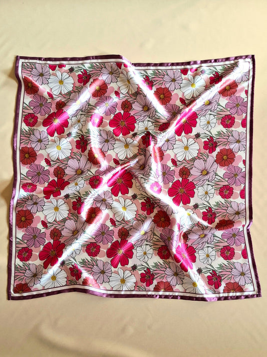 Foulard carré 70cm Cosmos