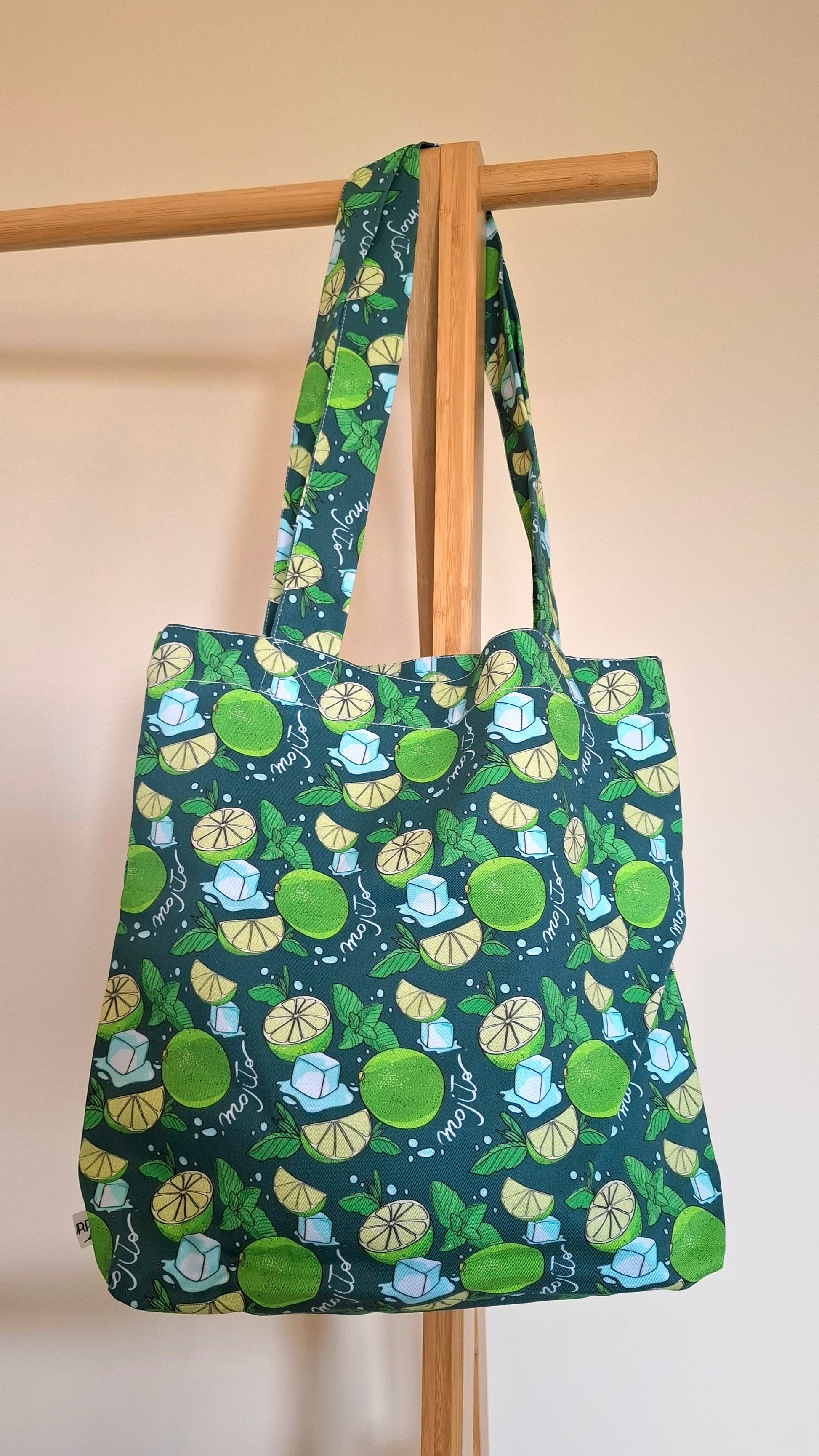 Shopper cocktail mojito pattern disegnato a mano 