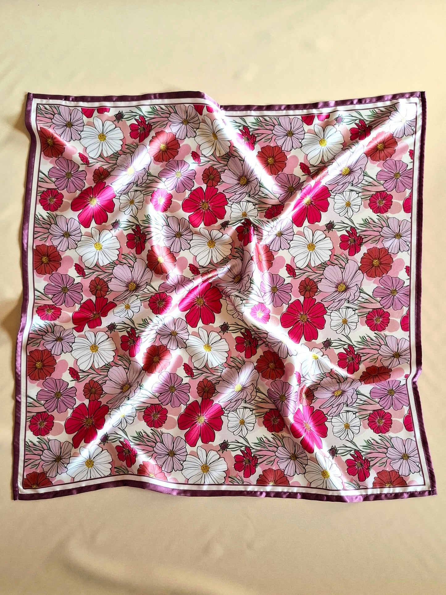 Foulard carré 70cm Cosmos