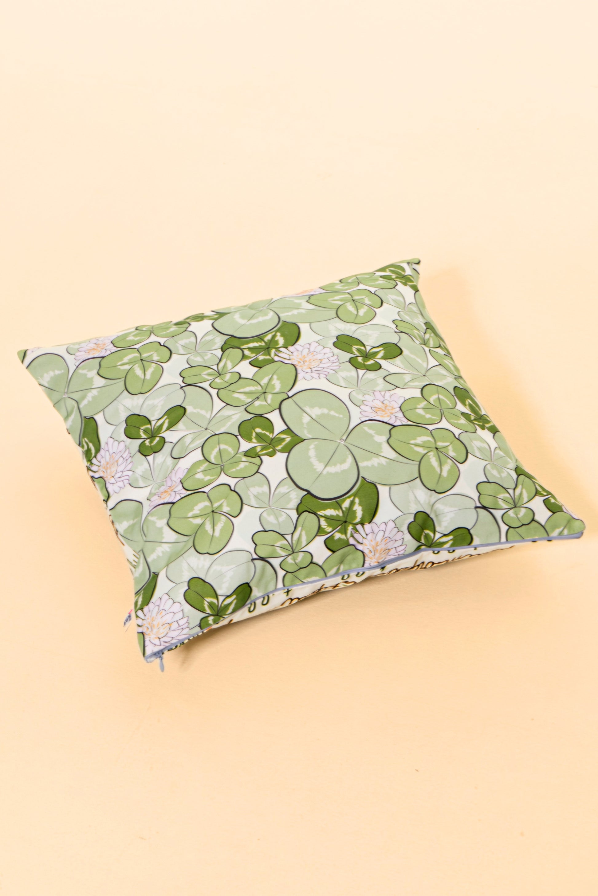 Misure federa: 40 x 40 cm